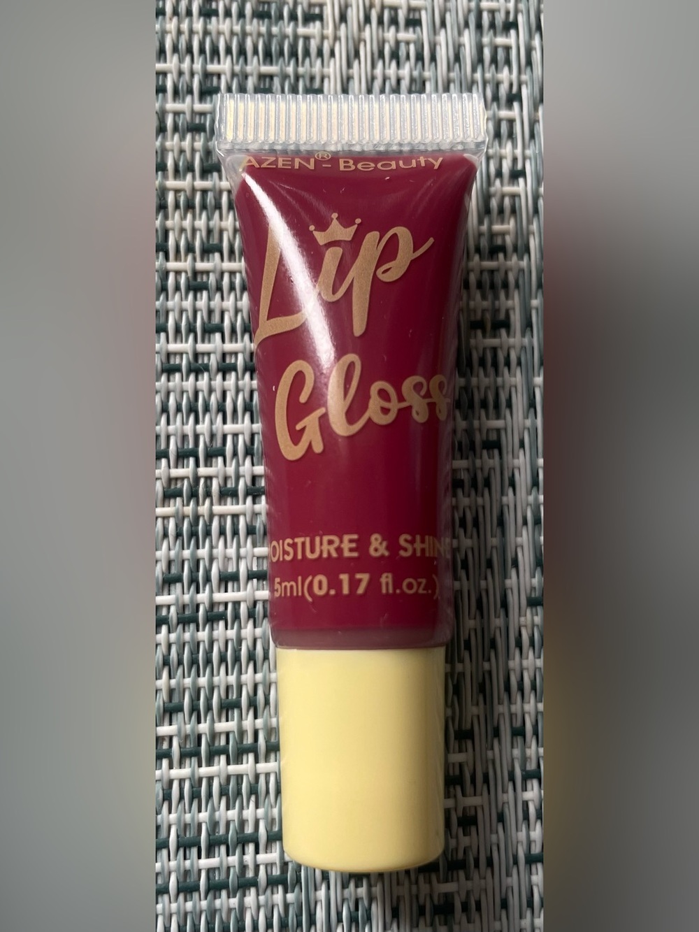 Azen Beauty Sheer Lip Gloss Moisture and Shine Mini Travel Size NWOT